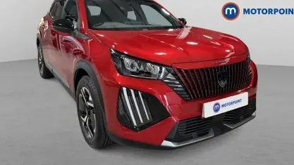 Usado Peugeot 2008 Allure 131 HP (96 kW) 2025 Vermelho SUV