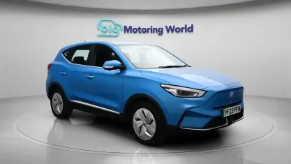 Used MG ZS SE 114 kW (156 HP) 2023 Blue SUV