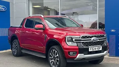 Used Ford Ranger Platinum 241 HP (177 kW) 2024 Red Pickup