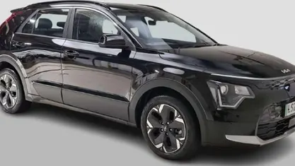 Used 2025 Kia Niro SUV | £20,000 (Good price)