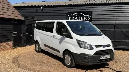 Used Ford Transit Custom 105 HP (77 kW) 2017 Estate