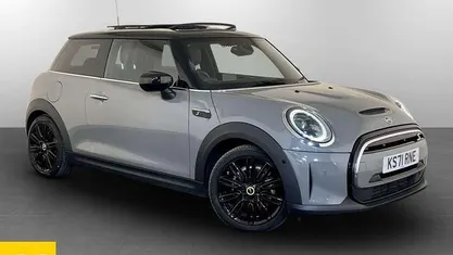 Used Mini Cooper Level 3 135 kW (184 HP) 2023 Hatchback