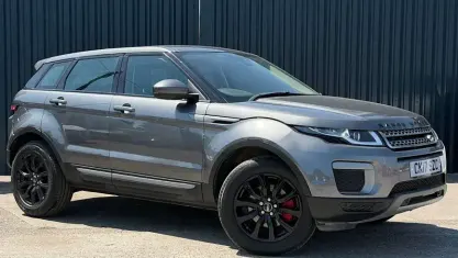 Used Land Rover Range Rover evoque SE 180 HP (132 kW) 2017 Hatchback