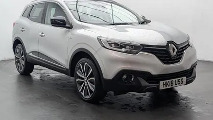 Silver Used 2018 Renault Kadjar Signature SUV | £8,850 (Fair price)