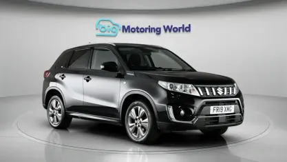 Second-hand Suzuki Vitara SZ-T 112 CP (82 kW) 2019 Negru SUV