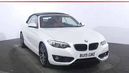 Used BMW 218 Sport Line 136 HP (100 kW) 2019 White Cabriolet