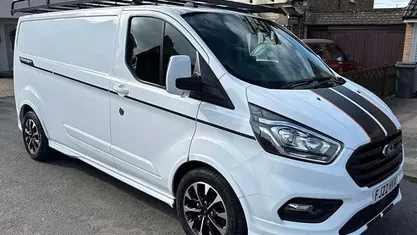 Used Ford Transit Custom Sport 185 HP (136 kW) 2021 Van