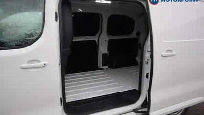 Used Peugeot Expert Premium 144 HP (105 kW) 2022 Van