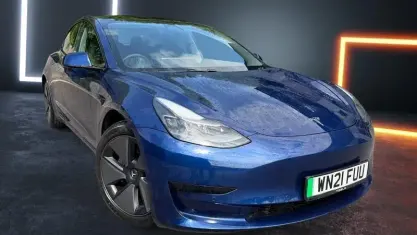 Usado Tesla Model 3 Standard Range 208 kW (283 HP) 2021 Sedan