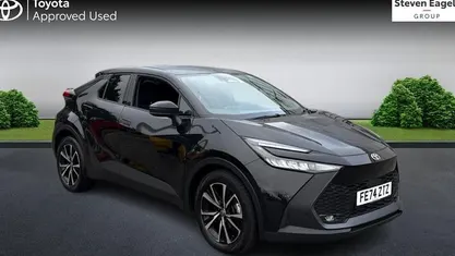 Used 2025 Toyota C-HR Design SUV | £26,911 (Fair price)