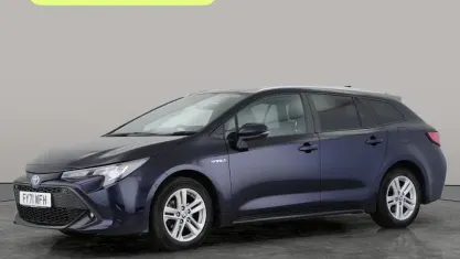 Używany Toyota Corolla 122 KM (89 kW) 2021 Niebieski Kombi
