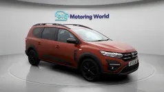 Used 2022 Dacia Jogger Extreme Estate | £15,100 (Fair price)