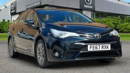 Used Toyota Avensis Business Edition 143 HP (105 kW) 2017 Grey Sedan
