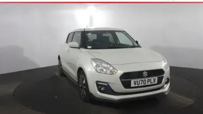 Usado Suzuki Swift 90 HP (66 kW) 2020 Branco Citadino