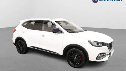 White Used 2022 MG HS Exclusive SUV | £15,449 (Fair price)