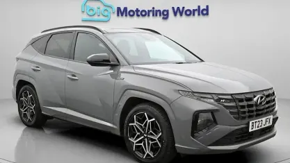 Begagnad Hyundai Tucson N Line 180 HK (132 kW) 2023 Grå SUV