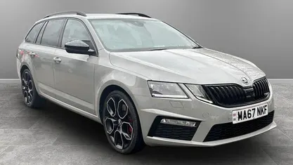Used Skoda Octavia vRS 245 HP (180 kW) 2018 Estate