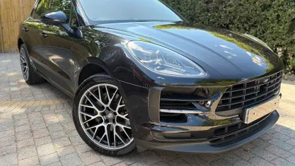 Used Porsche Macan 354 HP (260 kW) 2020 Black SUV