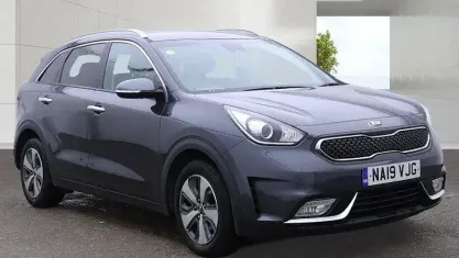 Used Kia Niro 141 HP (103 kW) 2019 Grey SUV