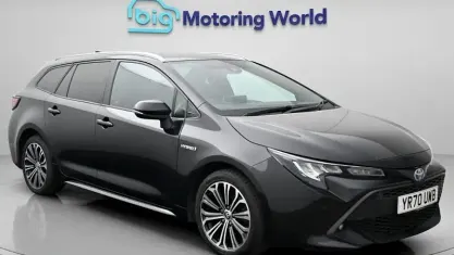 Usado Toyota Corolla Design 122 HP (89 kW) 2022 Carrinha