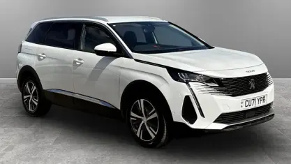 Used Peugeot 5008 Allure Premium 131 HP (96 kW) 2021 White SUV