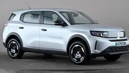 New Vauxhall Frontera Design Edition 83 kW (113 HP) 2025 Grey SUV