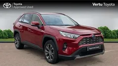 Red Used 2022 Toyota RAV4 Hybrid Design SUV | £29,204 (Fair price)