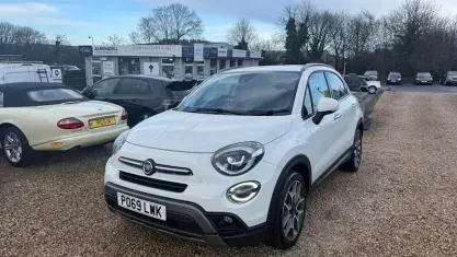 Used Fiat 500X Cross Plus 120 HP (88 kW) 2019 White SUV