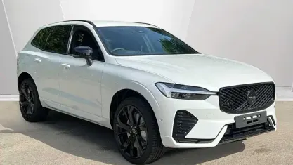 New Volvo XC60 Plus 250 HP (183 kW) 2027 White SUV
