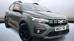 Used 2025 Dacia Sandero Extreme Hatchback | £12,999 (Fair price)