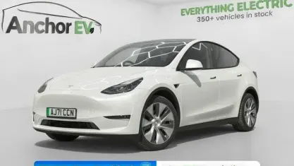 Used Tesla Model Y Long Range AWD 286 kW (389 HP) 2022 White SUV