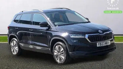 Begagnad Skoda Karoq Dynamic 150 HK (110 kW) 2023 Svart SUV
