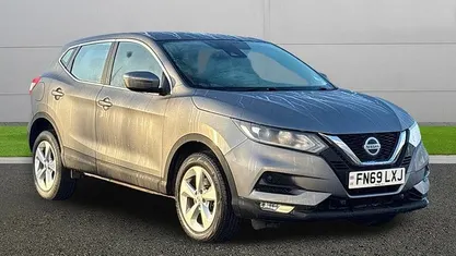 Grey Used 2019 Nissan Qashqai Acenta Premium SUV | £12,499 (Good price)