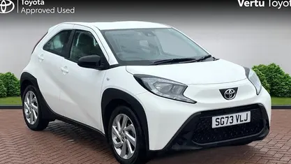 Used Toyota Aygo X PURE 72 HP (52 kW) 2025 SUV