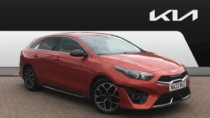 Used Kia ProCeed GT-Line 160 HP (117 kW) 2023 Orange Estate