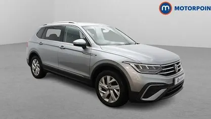 Usado VW Tiguan Allspace Life 150 HP (110 kW) 2024 SUV