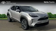 Used 2022 Toyota Yaris Hybrid SUV | £19,786 (Fair price)