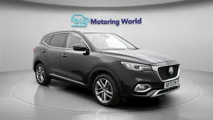 Używany MG HS Exclusive 162 KM (119 kW) 2023 Czarny SUV