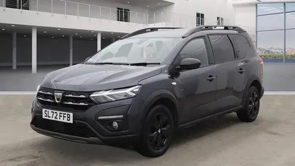 Used Dacia Jogger Extreme 110 HP (80 kW) 2022 Grey MPV