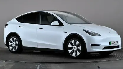 Used Tesla Model Y RWD 219 kW (299 HP) 2024 White SUV