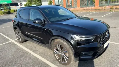 Used Volvo XC40 R-Design Pro 262 HP (192 kW) 2020 Black SUV