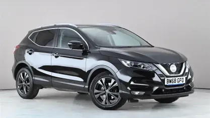 Używany Nissan Qashqai N-Connecta 160 KM (117 kW) 2019 Czarny SUV