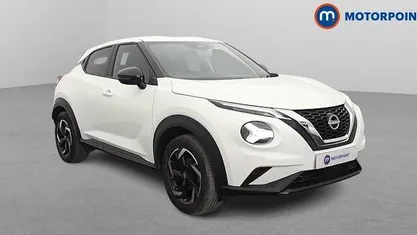 Used Nissan Juke N-Connecta 114 HP (83 kW) 2023 White SUV