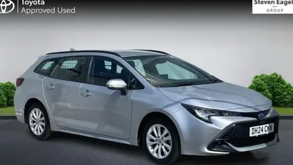 Used Toyota Corolla 140 HP (102 kW) 2024 Silver Estate