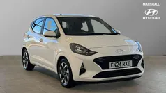 White Used 2024 Hyundai i10 Advanced Hatchback | £14,906 (Fair price)