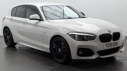 Used BMW 118 Efficient Dynamics 136 HP (100 kW) 2019 White Hatchback