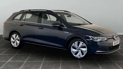 Used 2023 VW Golf VIII Style Estate | £11,795 (Good price)
