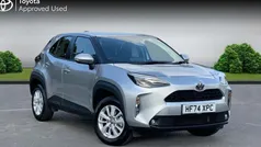 Used 2024 Toyota Yaris Hybrid Estate | £22,426 (Good price)