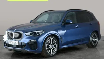 Używany BMW X5 M Sport 394 KM (289 kW) 2021 Niebieski SUV