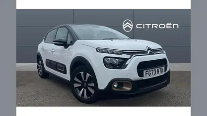 Used Citroën C3 PureTech 83 HP (61 kW) 2023 White Hatchback